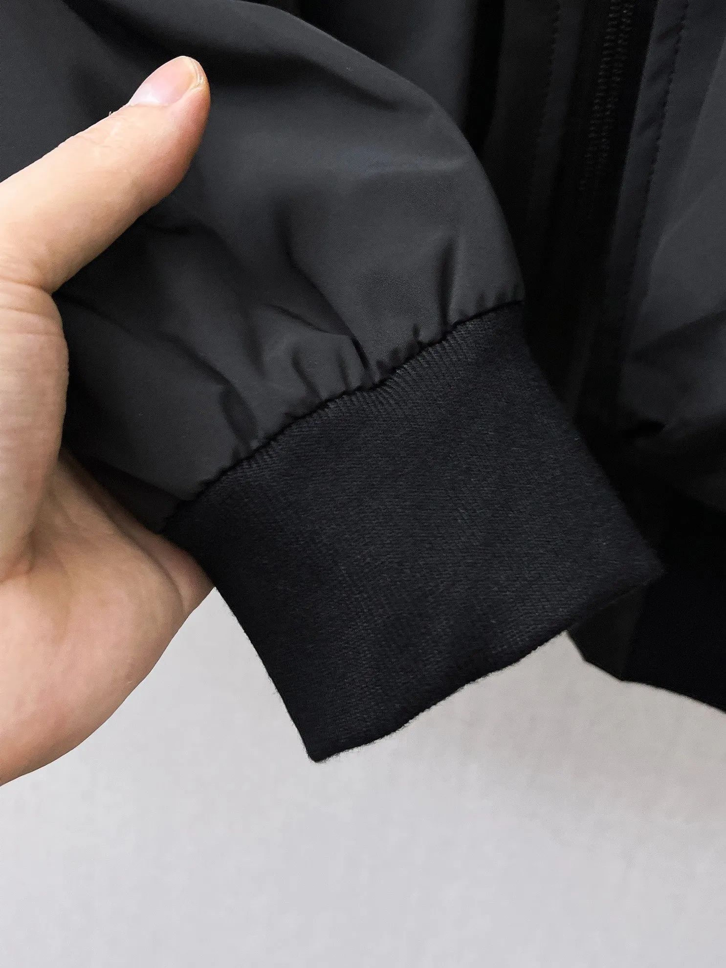 Same Style， ， 2026 New Arrival ， Original Premium Breathable ， ， ， Quality。 ， Sizes：M～3XL